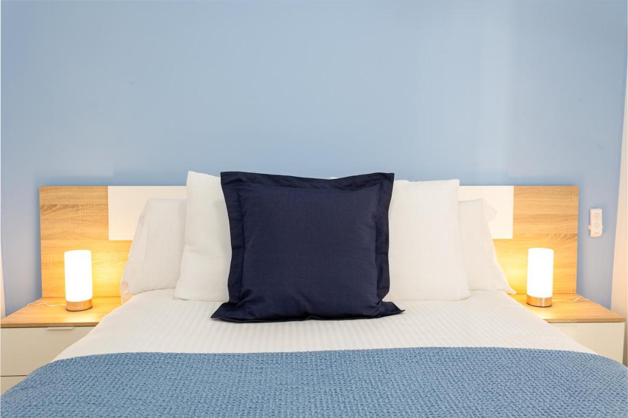 Holidays2Malaga Capuchinos French Balconies, Private Parking, Wifi & Air Con Εξωτερικό φωτογραφία